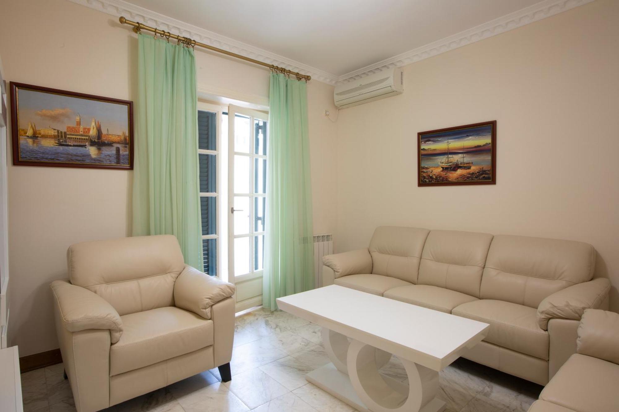 Montesan Luxury Apartment Beach Front Sveti Stefan Exteriör bild